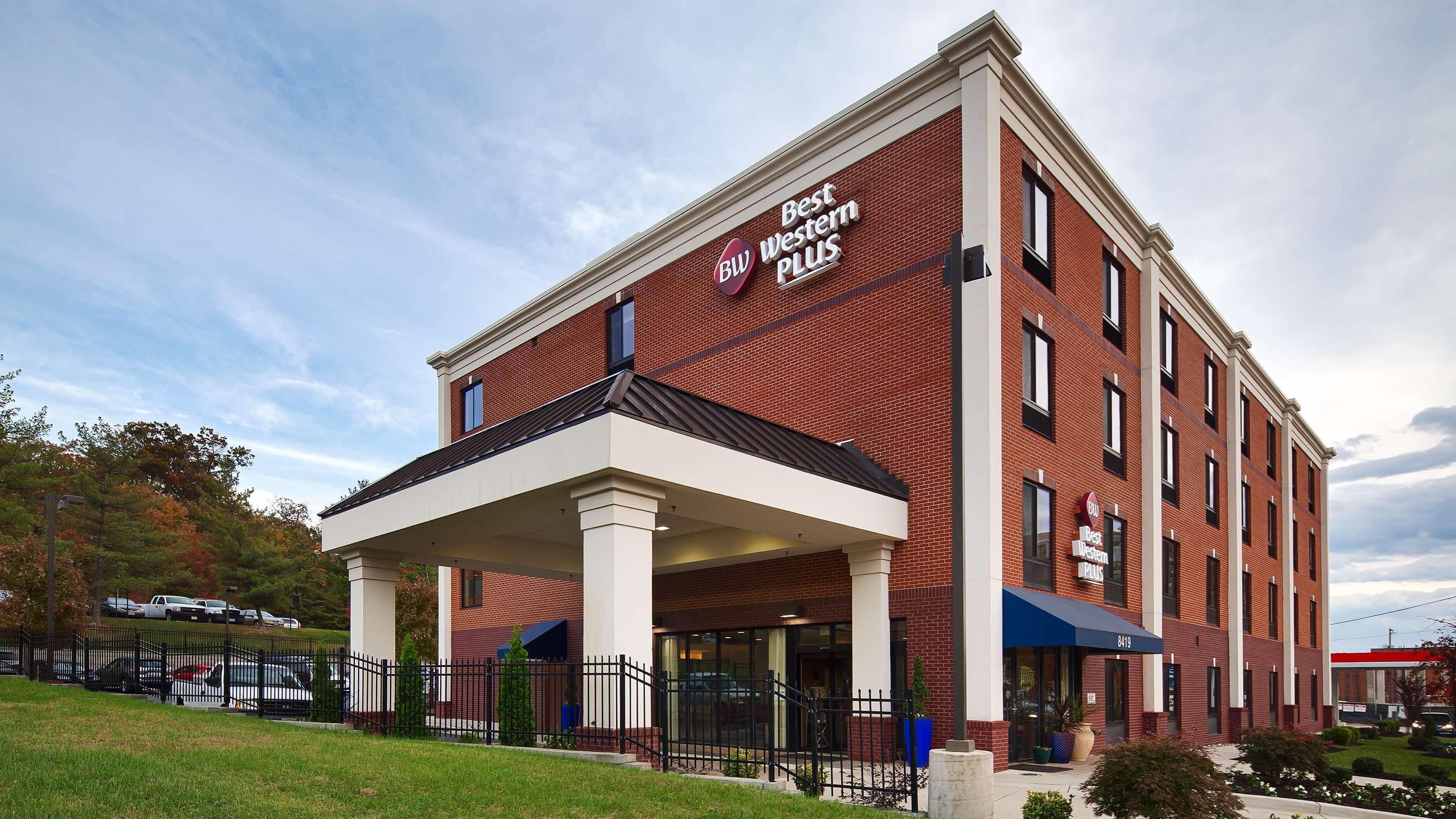 Best Western Plus College Park Hotel Exterior photo